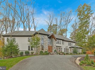 1700 Brookside Ln, Vienna, VA 22182