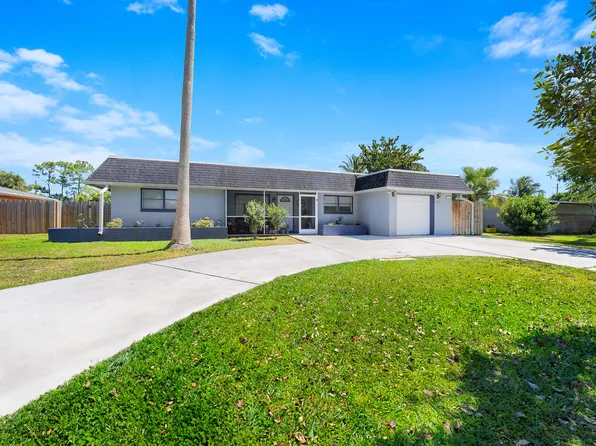 210 Sandpiper Avenue, Royal Palm Beach, FL 33411
