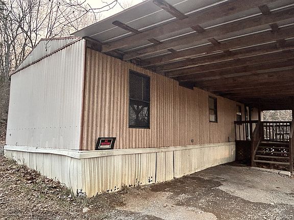 4th image of 584 Old Nashville Hwy
