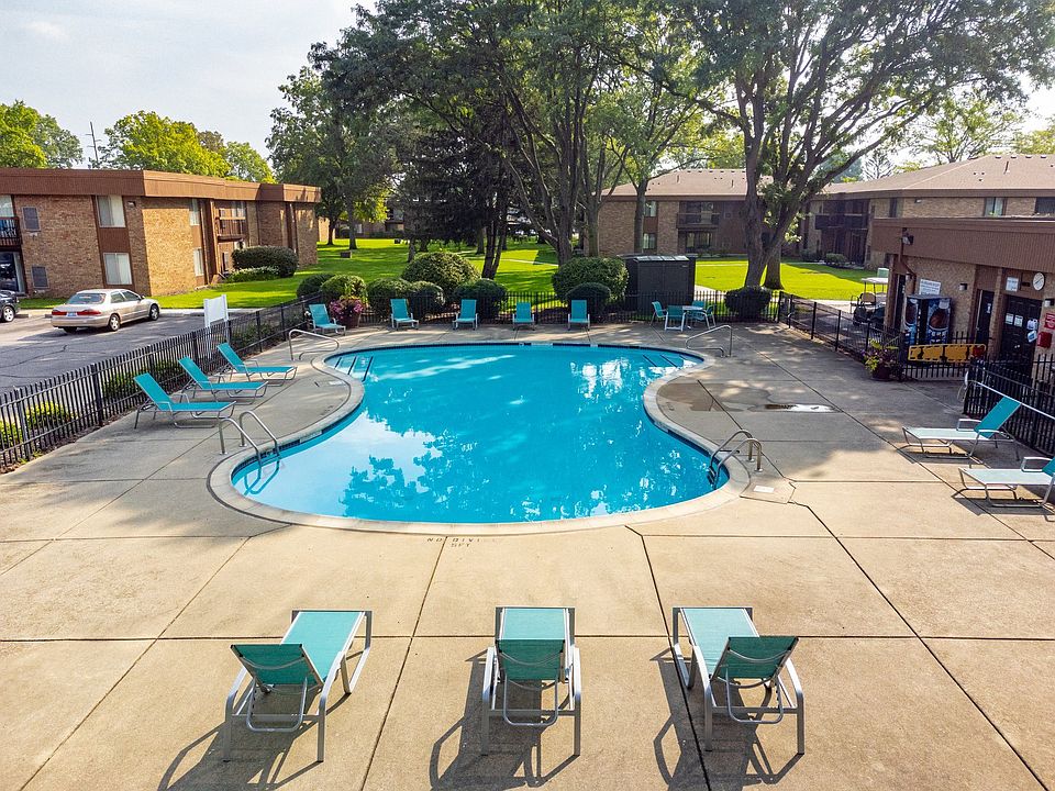 Heated Pool and Sundeck at Westwood Village Apartments in Westland, MI