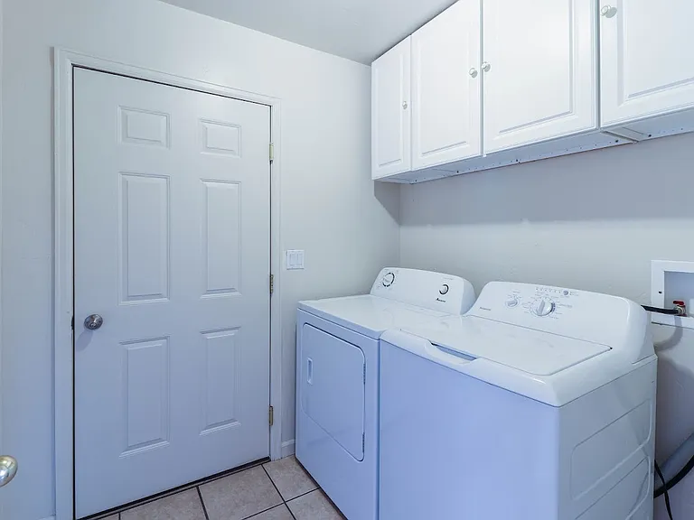 900 Tropic St — Photo 15