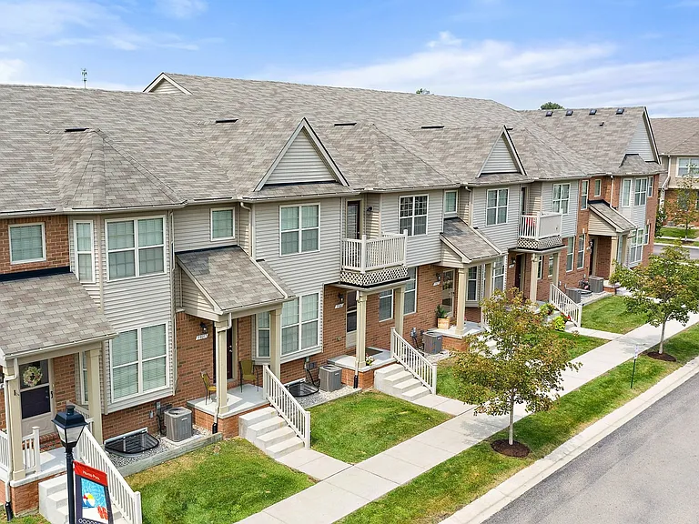 Brand New Townhomes Built in 2014