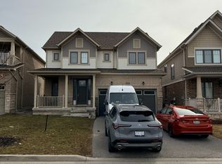 300 Symington Ct, Oshawa, ON L1L 0J9