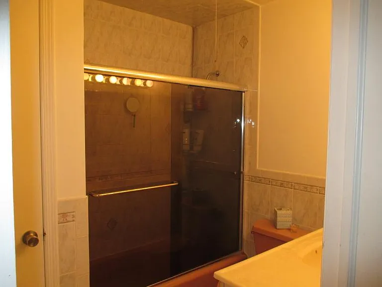181 Long Hill Rd #8 — Photo 16