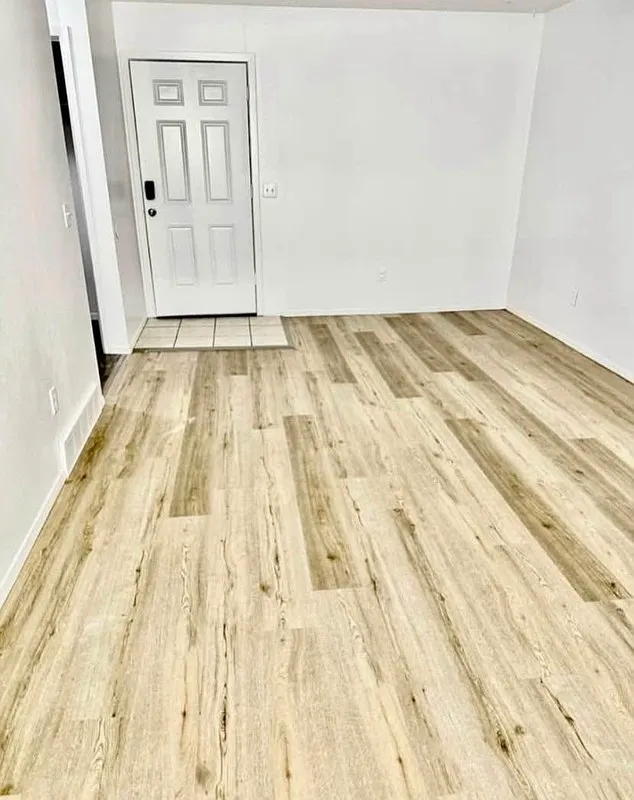 2 bed, 1.0 bath, 958 sqft, $1,250 — Photo 1