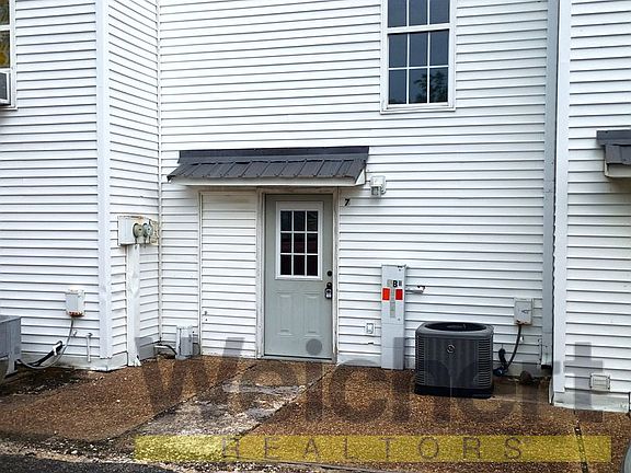 2nd image of 106 N 7th St #7