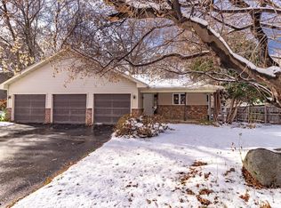 4757 Oak Way, Eagan, MN 55122