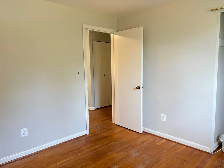 6192 Northwood Dr — Photo 7