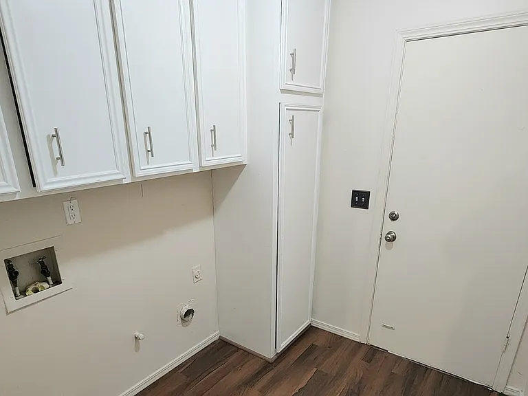 7202 S 66th East Ave — Photo 10