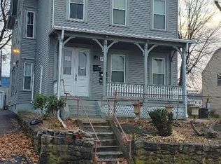 171 Austin St #2A, Worcester, MA 01609