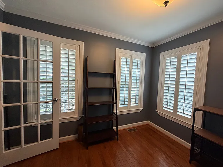 35 Woodbury Ln — Photo 15