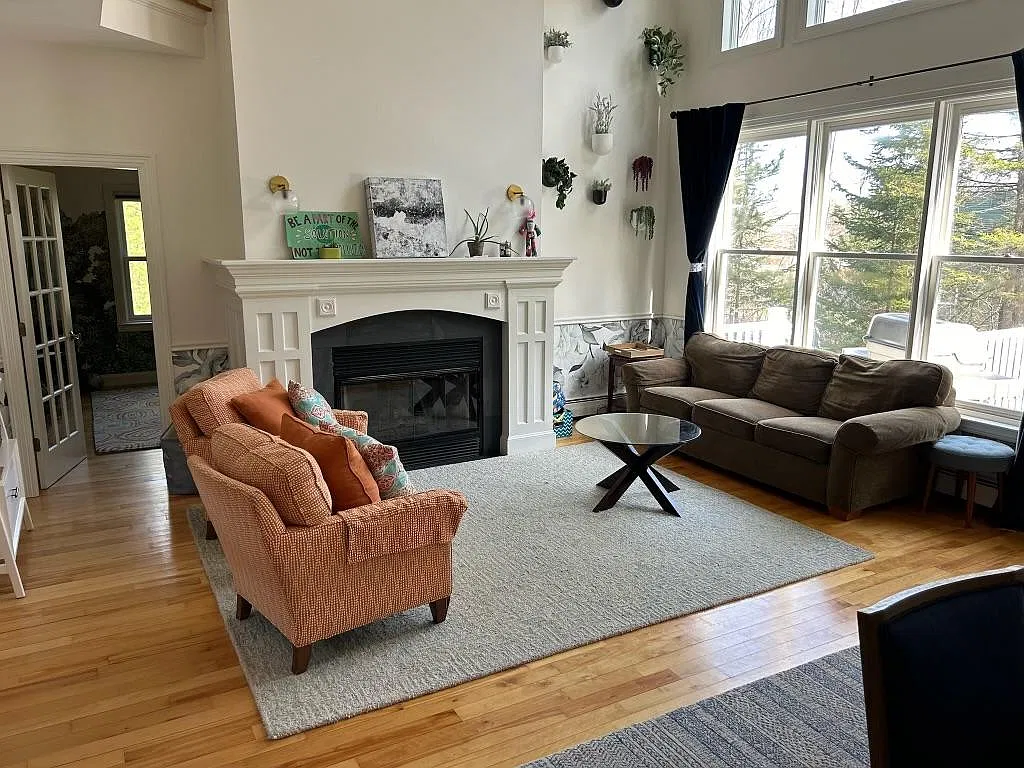 4 bed, 3166 sqft, $5,000 — Photo 3