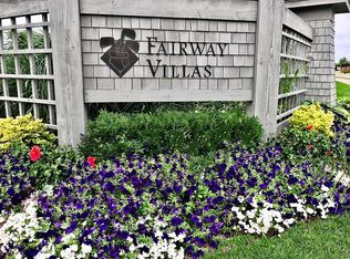 1431 Fairway Ct, Chaska, MN 55318