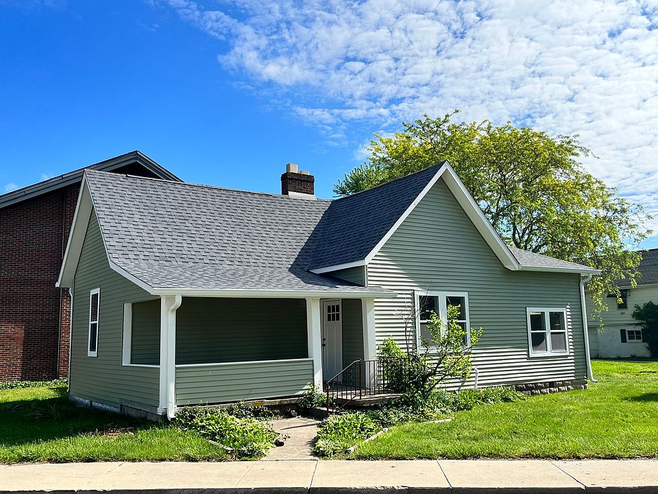 Charming home in the heart of Lapel