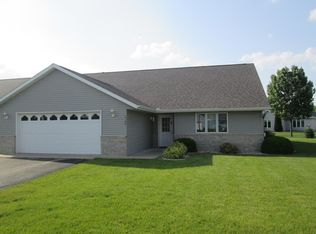 1525 Pohl Rd, Mankato, MN 56001