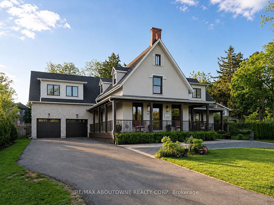 1st image of 489 Lakeshore Rd W