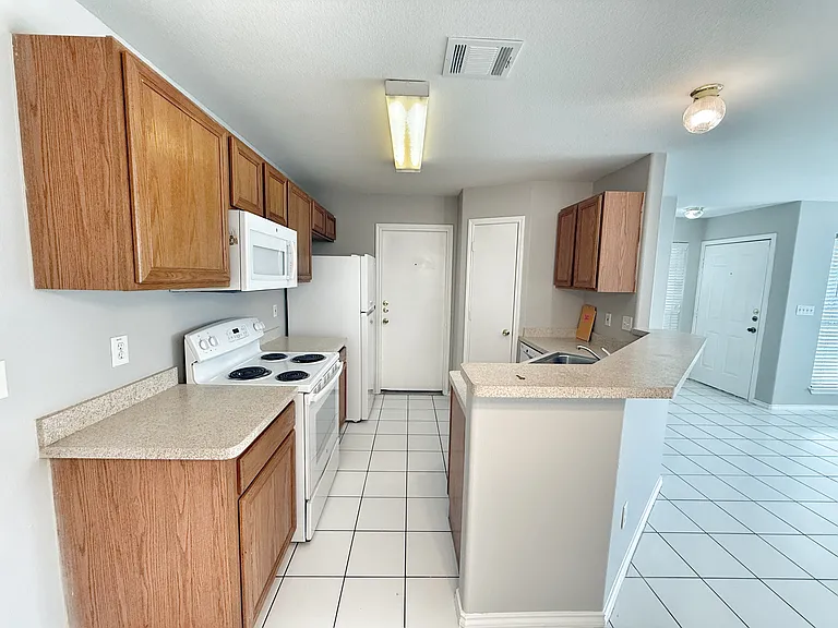 2754 FM 1044 — Photo 10