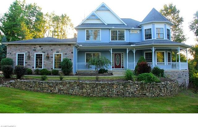 1st image of 6975 Country View Dr