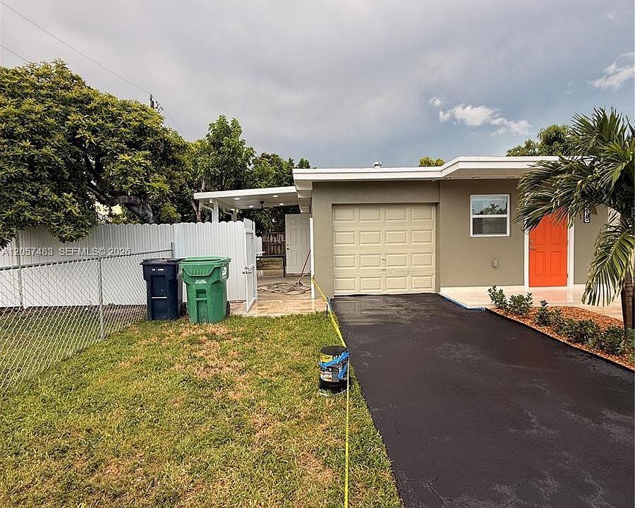 1st image of 10555 SW 32nd St #2