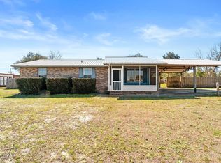 9511 Stauber Ln, Youngstown, FL 32466