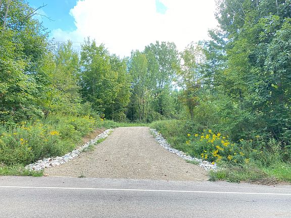 2nd image of 2830 114th Ave