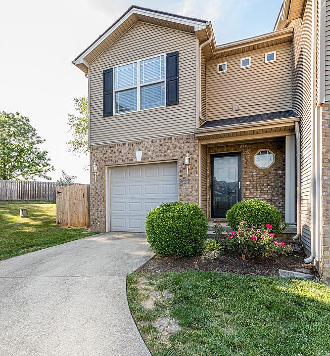 1st image of 3127 Daly Pl