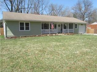 7624 Hemlock St, Overland Park, KS 66204