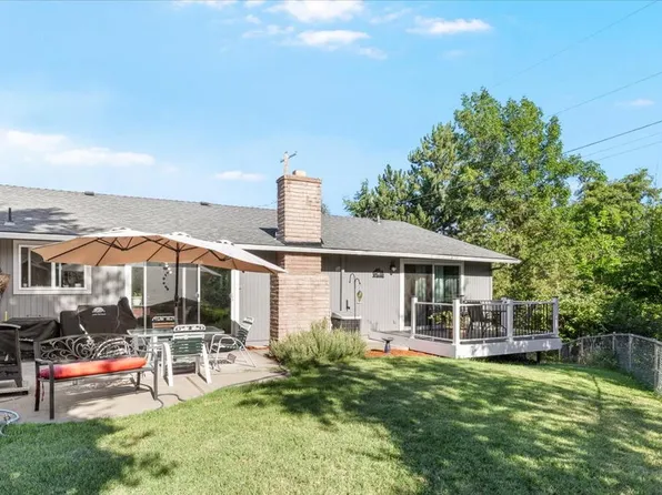 2346 Springbrook Rd, Medford, OR 97504