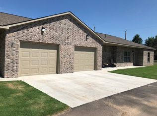 2901 W 519 #B, Pryor, OK 74361