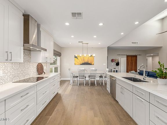 2nd image of 5137 N 79th Pl