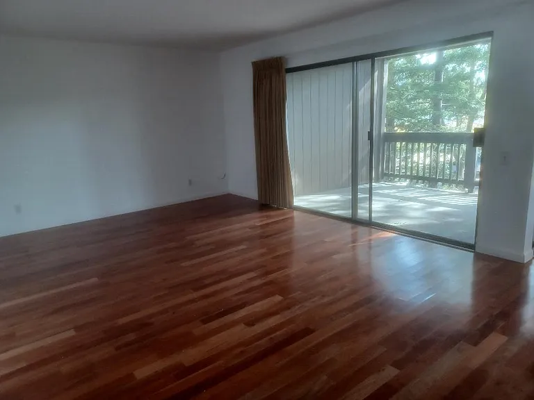 La Mesa Dr — Photo 1