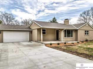 1885 S 114th St, Omaha, NE 68144