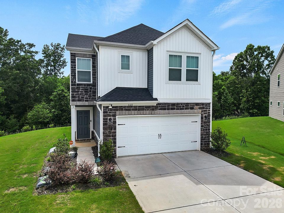 1st image of 660 Citriadora St