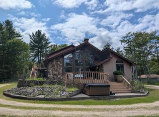 612 W Gulliver Lake Rd, Gulliver, MI 49840