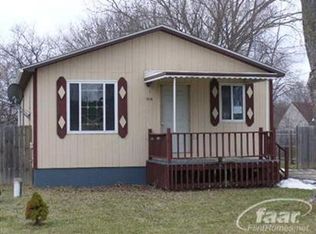 1610 Lambden Rd, Flint, MI 48532