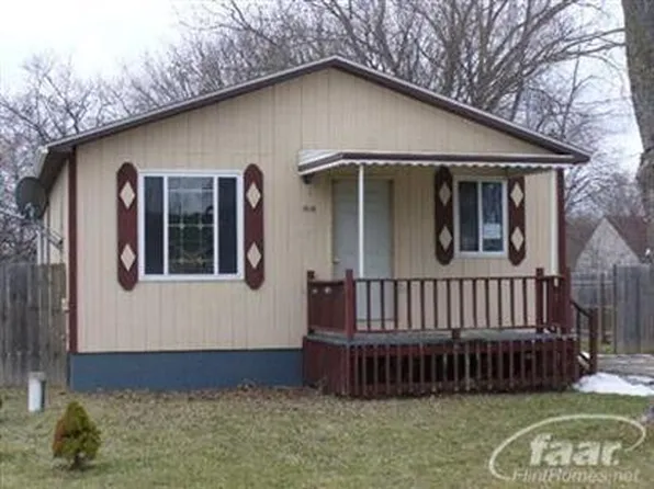 1610 Lambden Rd, Flint, MI 48532