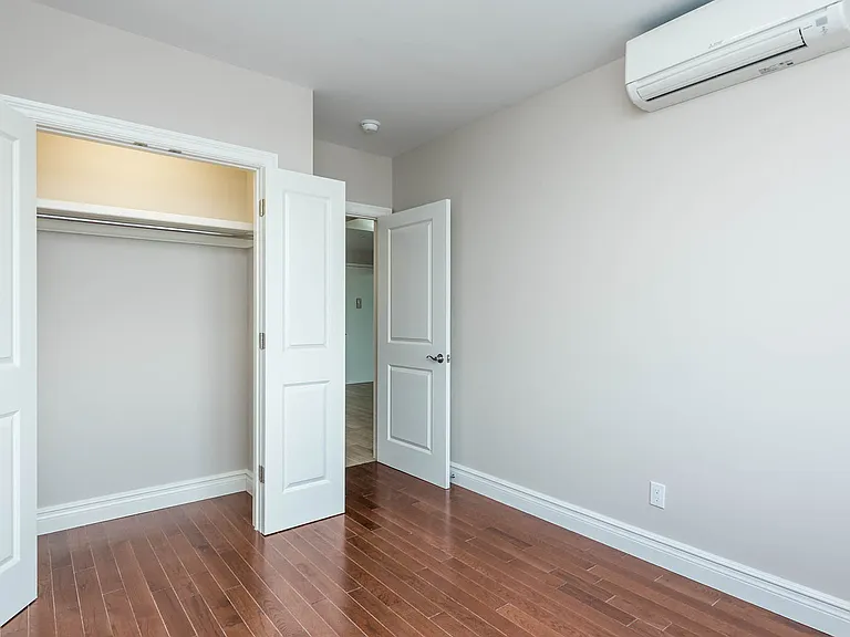 439 Knickerbocker Ave #4A — Photo 8