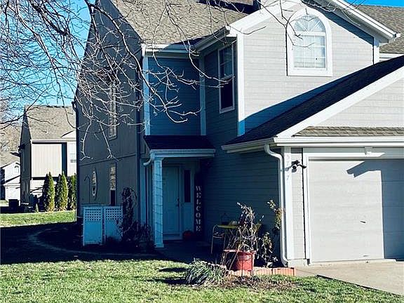 3rd image of 5717 NW Sunrise Meadow Cir
