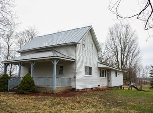 13562 Phelps Ave NW, Kent City, MI 49330