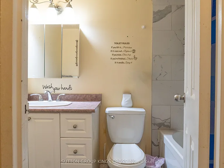 25 Kensington Rd #1007 — Photo 11