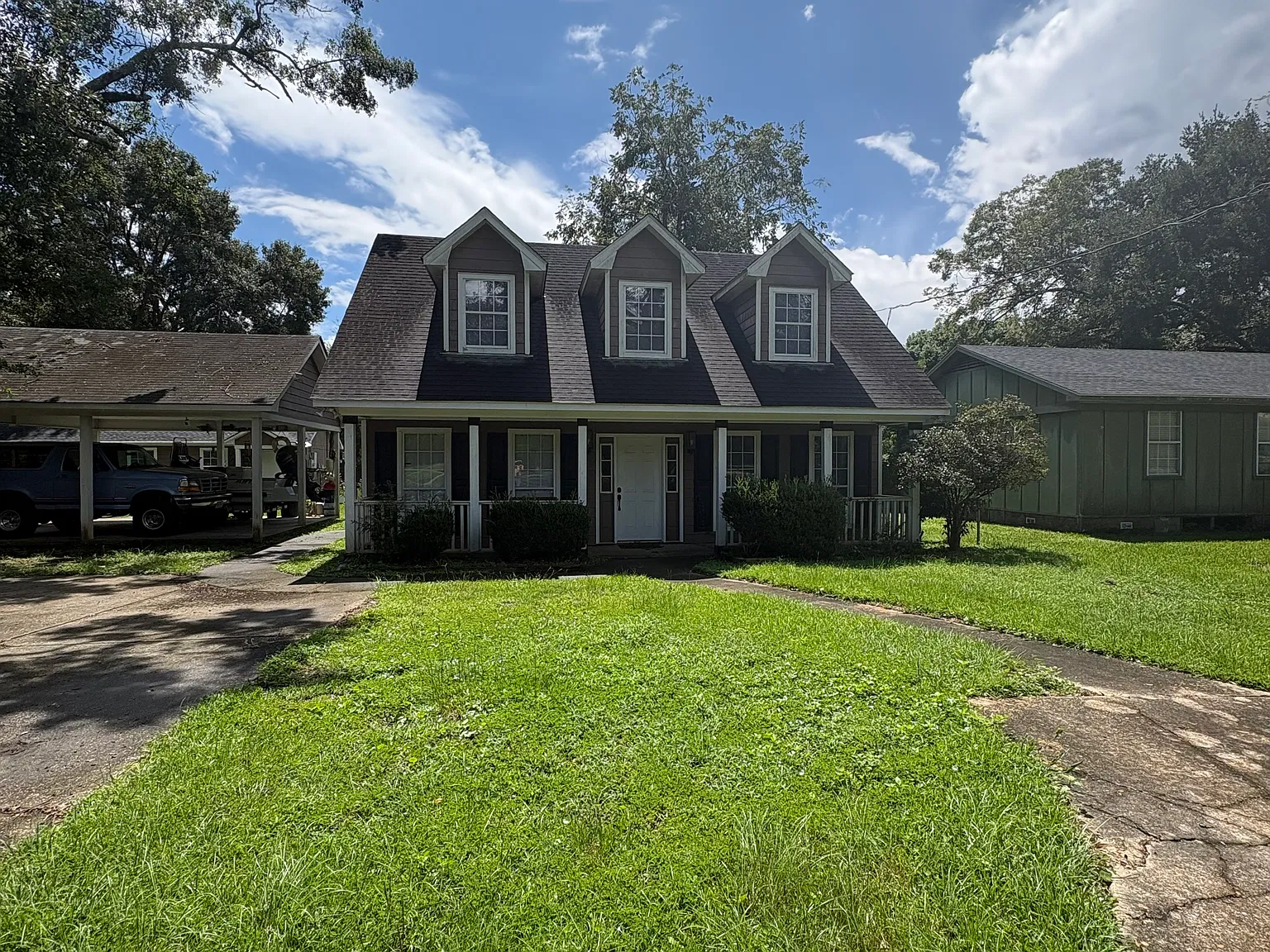 4 bed, 1617 sqft, $1,950 — Photo 1