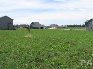 608 Wellington, Washington, IL 61571