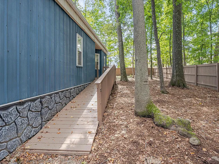 4217 Neal Rd — Photo 21