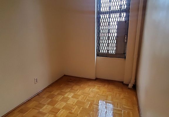 3rd image of 438 Saint Nicholas Ave #2