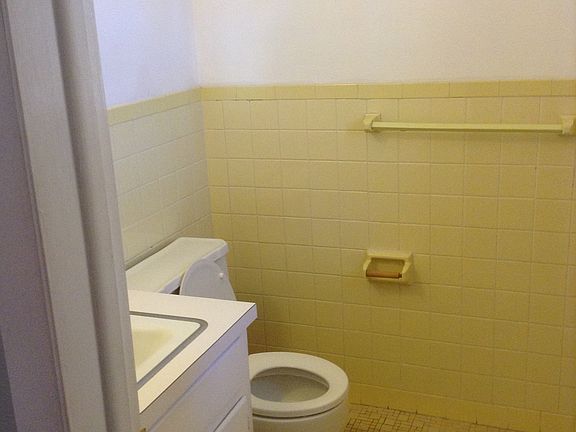 2nd image of 30 McKinley Dr