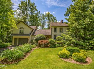 4 Upper Hollow Rd, Hillsdale, NY 12529