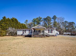 1113 Union Branch Rd, Corapeake, NC 27926