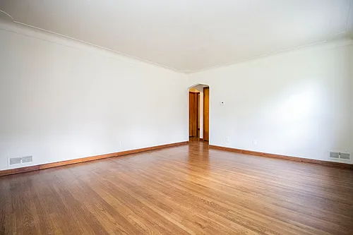 2133 Dority Rd — Photo 4