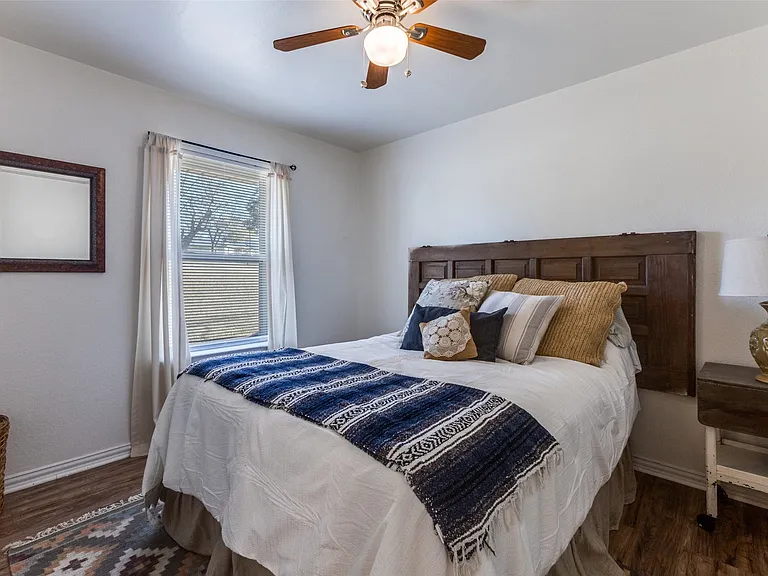 505 Wildwood Ter — Photo 14