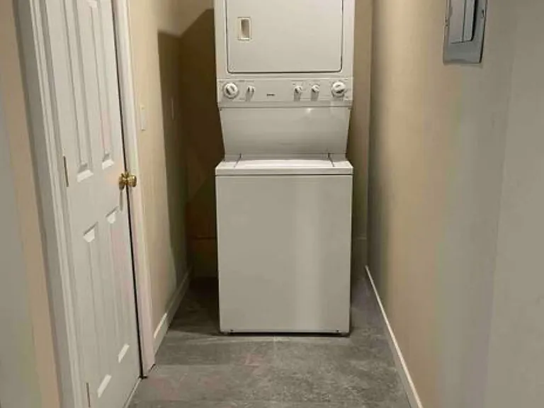 120 SW 294th St #1 — Photo 1